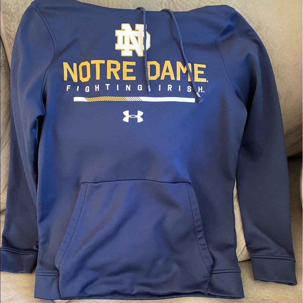 Under Armour☘️ Notre Dame hoodie!!☘️💪
